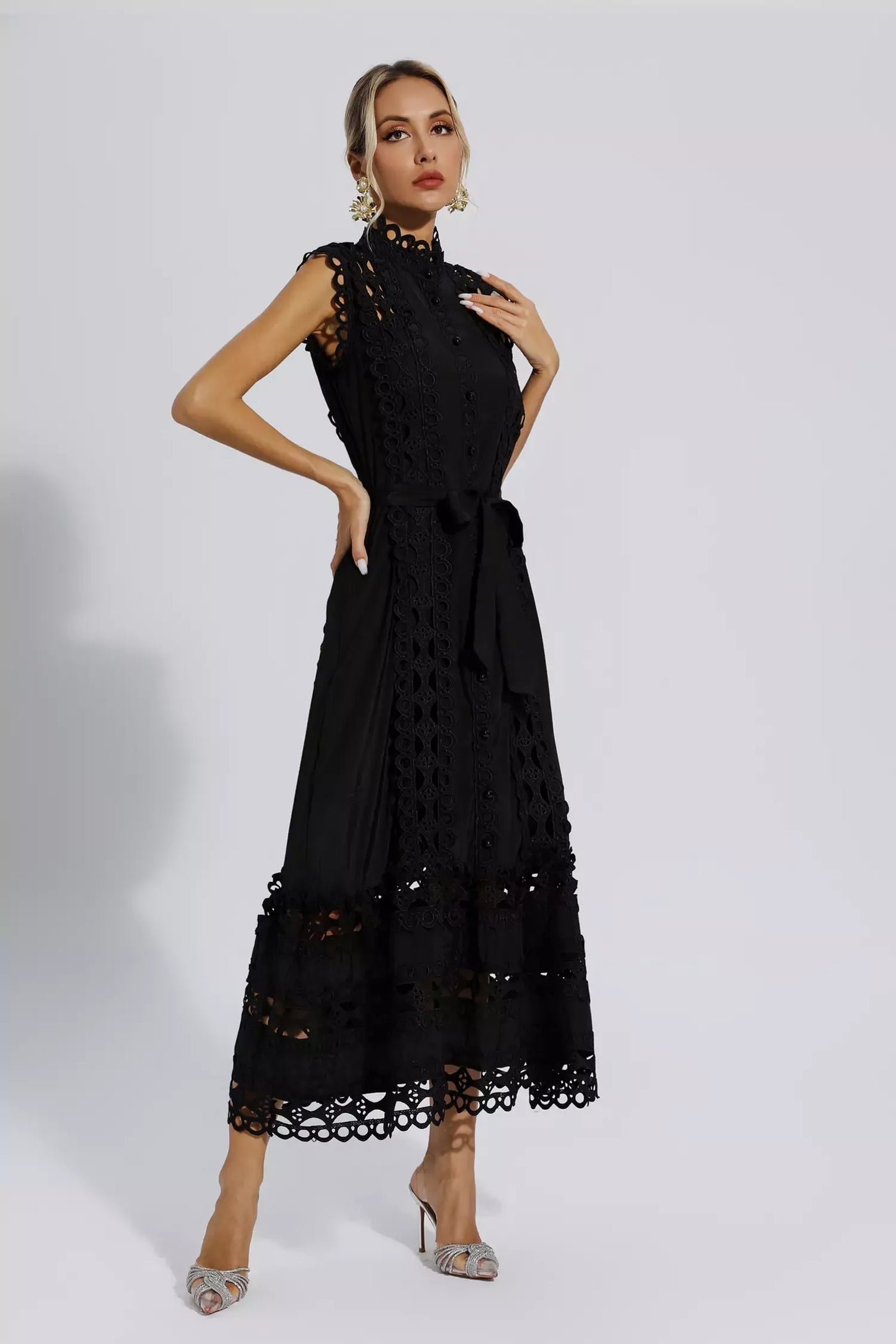 Alina™ | Black Sleeveless Hollow Maxi Dress